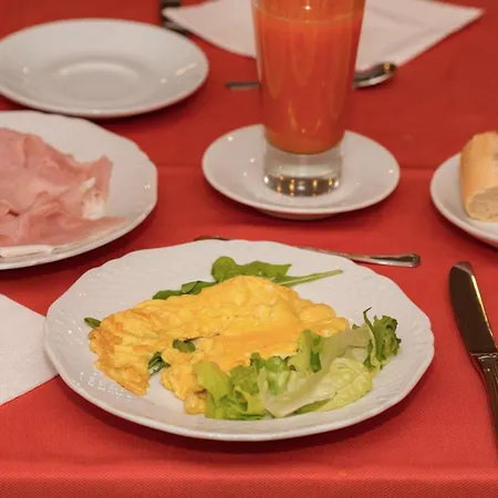 Cavour Hotel 4*