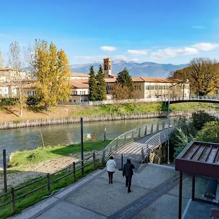 Cavour 4*