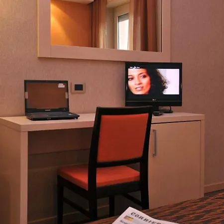 Cavour Hotel 4*