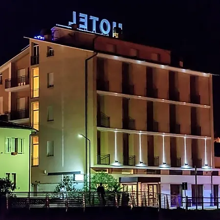 Hotel Cavour 4*